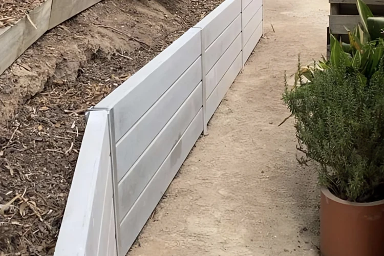 Retaining Walls Image